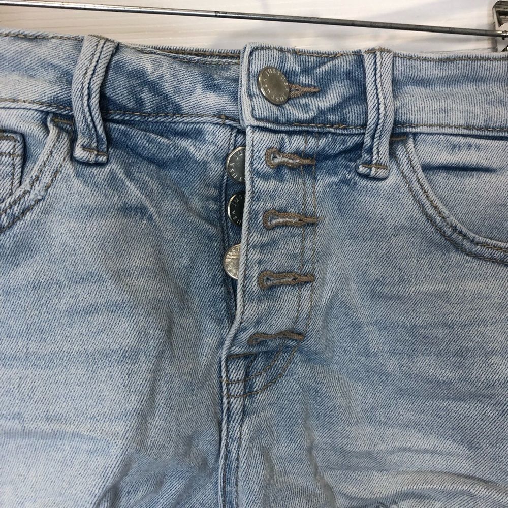 JUST USAÂ frayedâedge denim jean shorts sizeâxs - Picture 4 of 8
